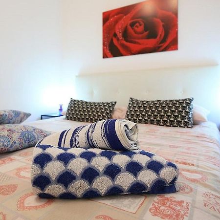 קטאניה Home&Sharm Reitani מראה חיצוני תמונה