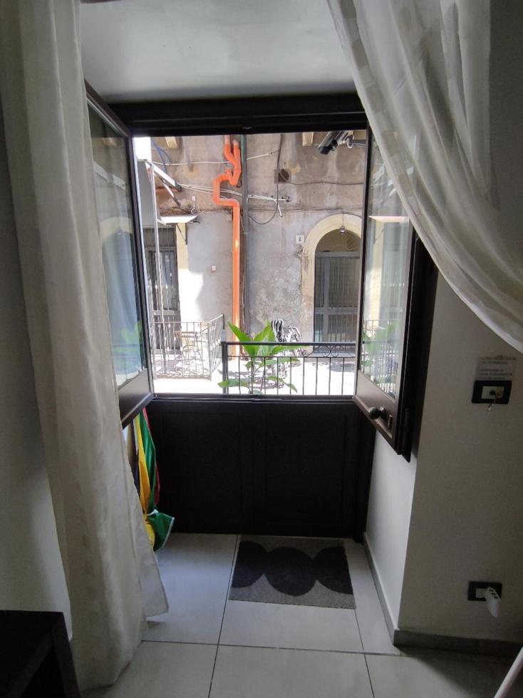 קטאניה Home&Sharm Reitani מראה חיצוני תמונה